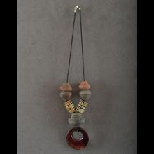 Collier en perles de Tumaco et pte de verre